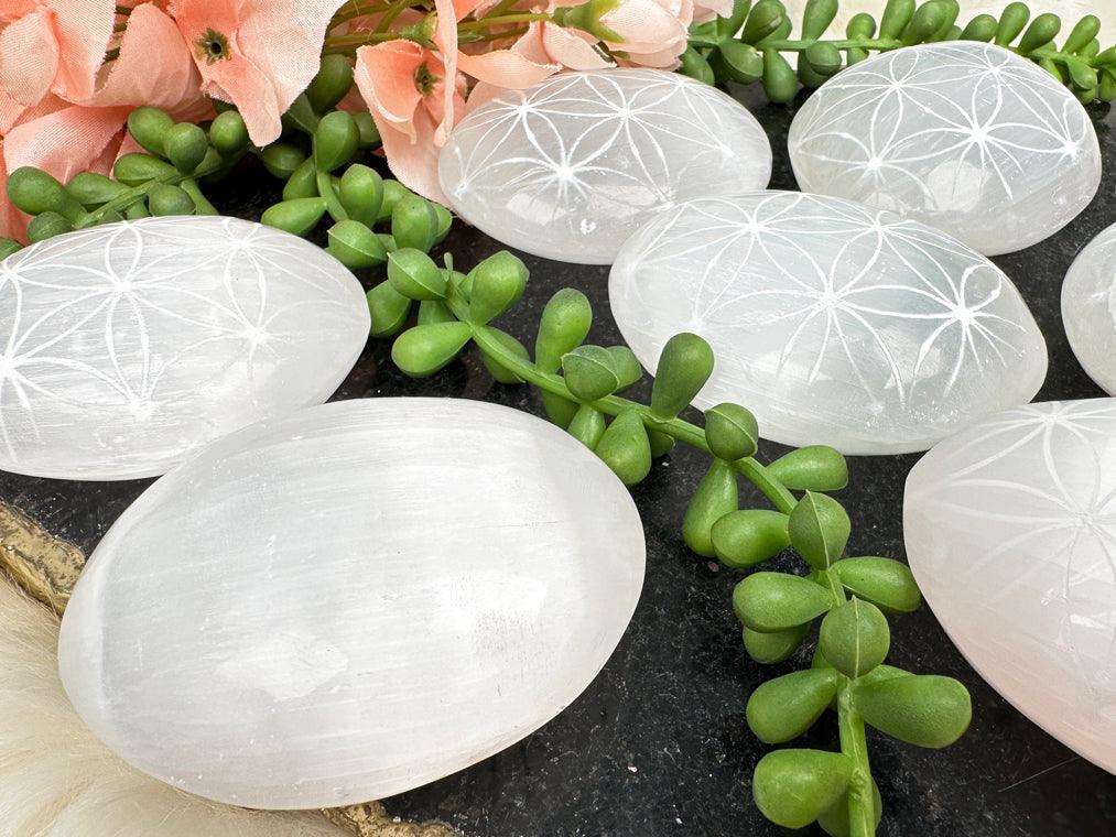 etched-selenite-palm-stones