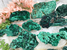 Load image into Gallery: Contempo Crystals -    fibrous-green-malachite - Image 1