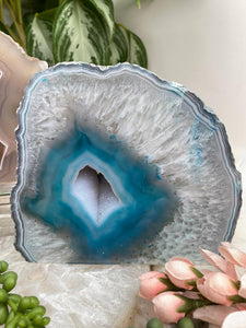 Contempo Crystals - large-dyed-teal-geode - Image 8