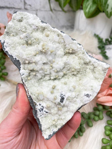 Contempo Crystals - light-green-gyrolite-chalcedony - Image 16