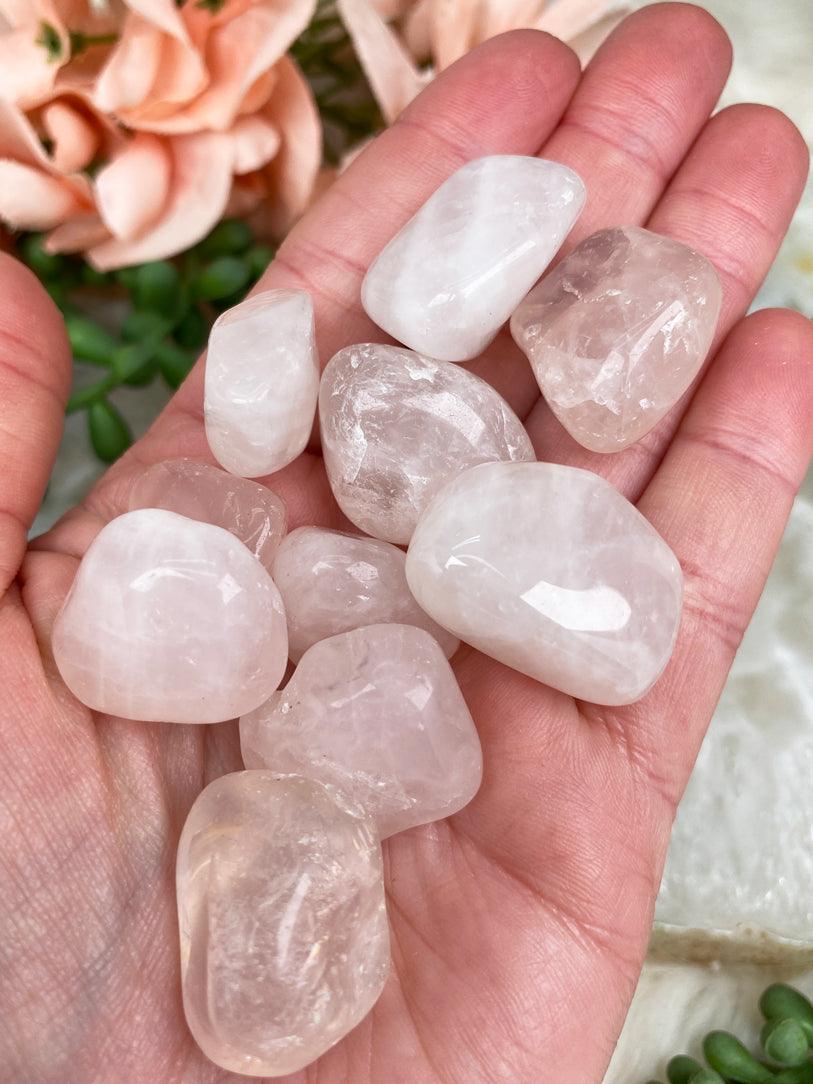 light-rose-quartz-tumbles