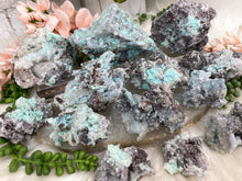 Load image into Gallery: Contempo Crystals - mexico-aurichalcite-calcite - Image 3