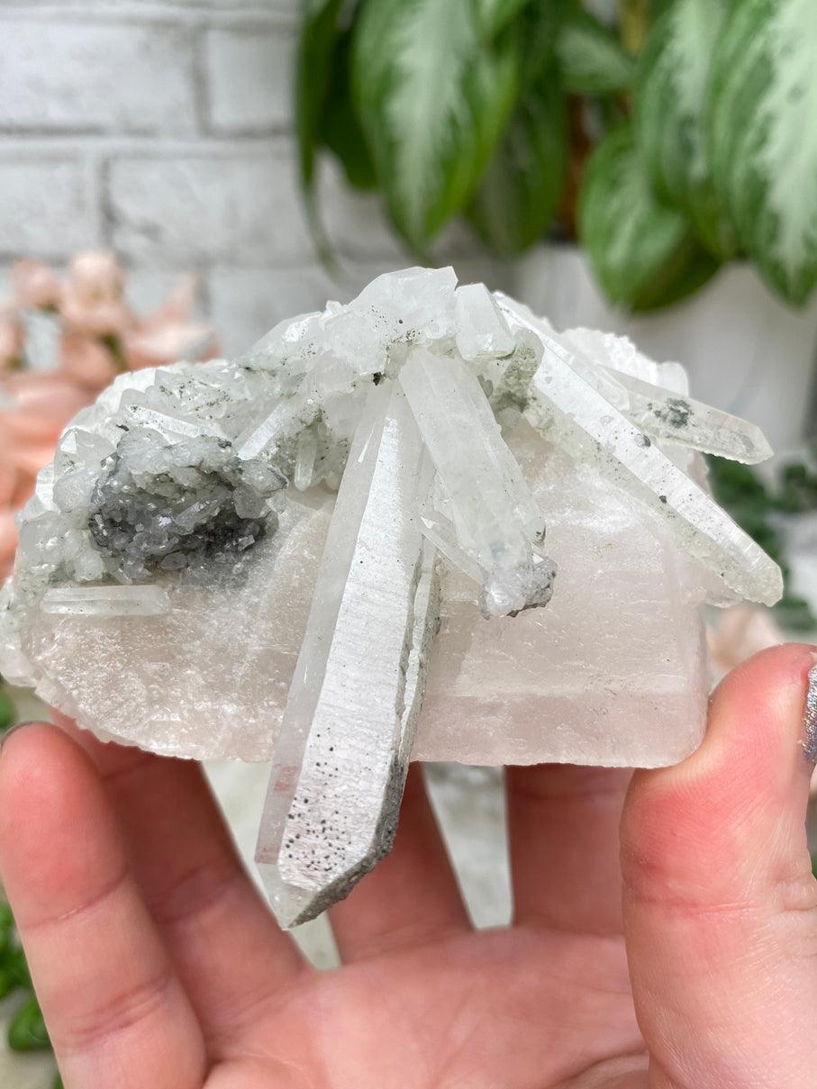 mexico-quartz-cluster-with-calcite