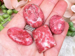 pink-thulite-cabochons