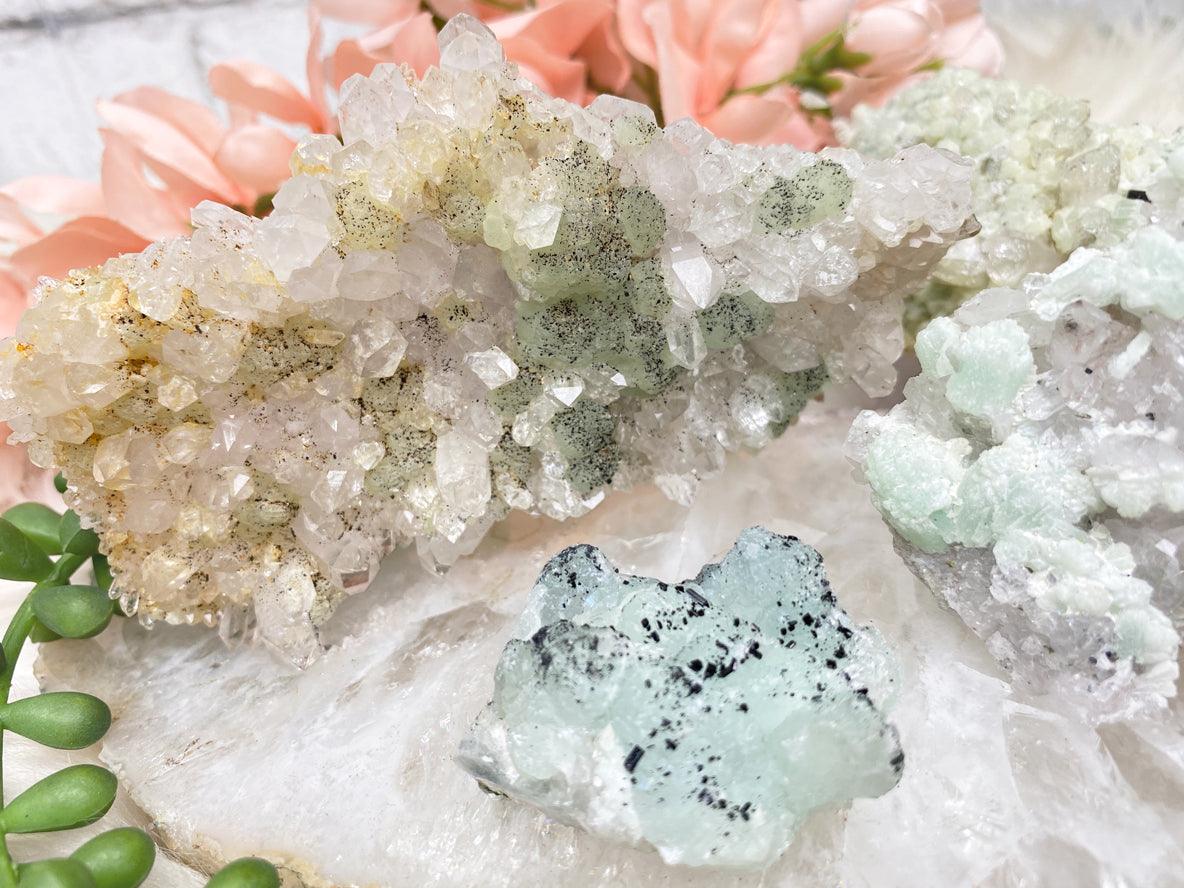    prehnite-quartz-babingtonite-from-china