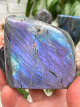 Load image into Gallery: Contempo Crystals - purple-blue-labradorite - Image 9