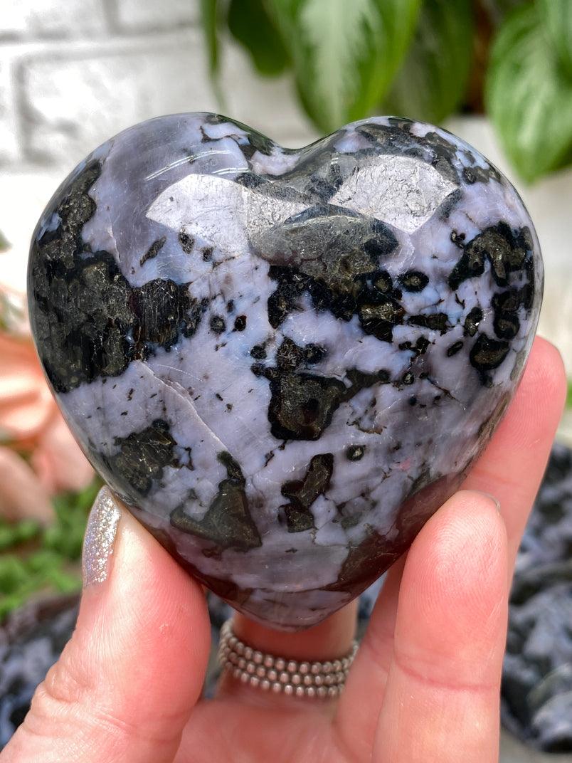 purple-indog-gabbro-heart