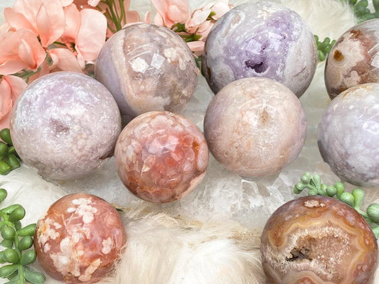     purple-pink-flower-agate-spheres