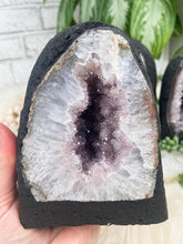Load image into Gallery: Contempo Crystals - purple-pink-hue-amethyst-geode - Image 8