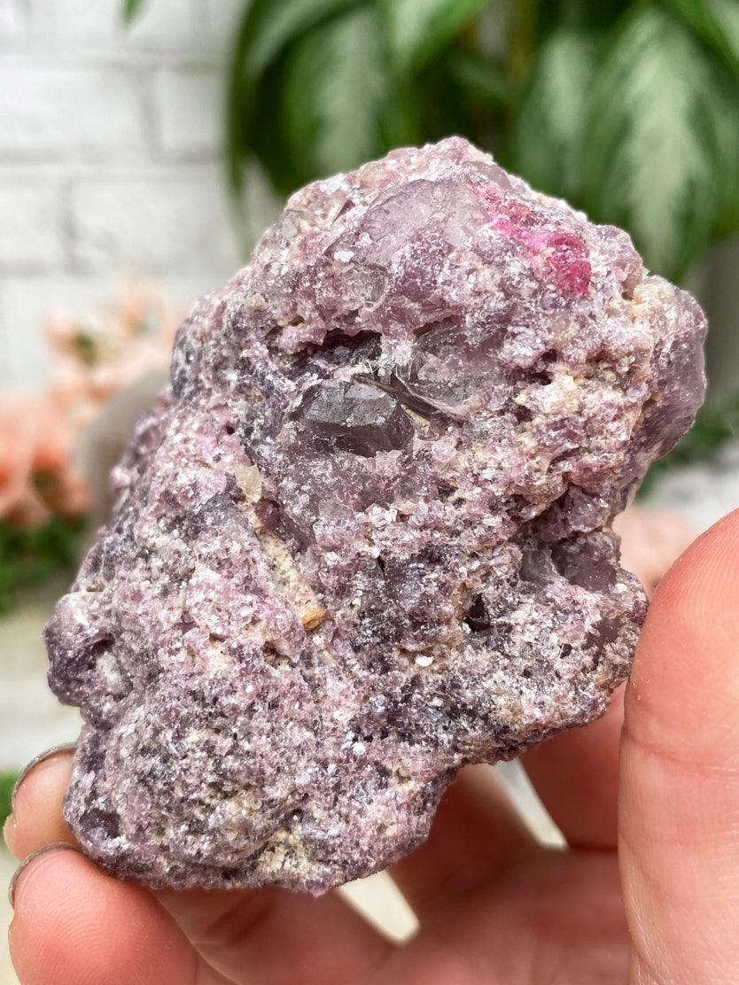 quartz-in-lepidolite-with-pink-tourmaline