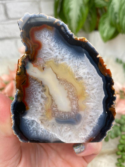 Small Standing Geodes