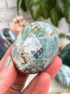 Contempo Crystals - seafoam-green-ocean-jasper-palm-stone - Image 15