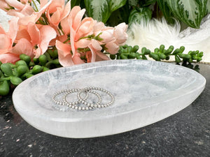 Contempo Crystals -    shallow-selenite-oval-dish - Image 2