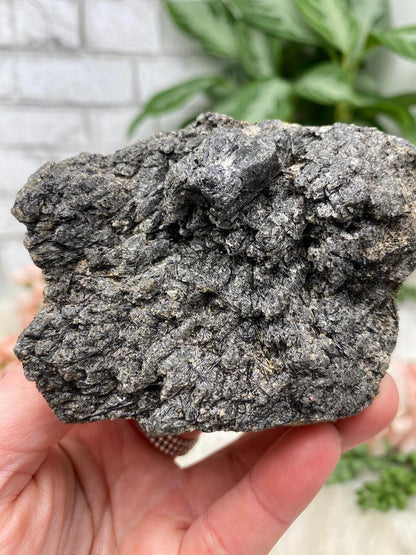 shimmer-black-tourmaline-quartz