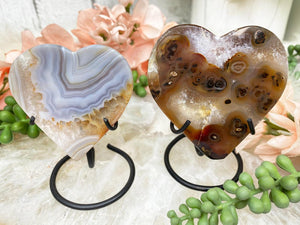 small-agate-heart-slices-in-stands