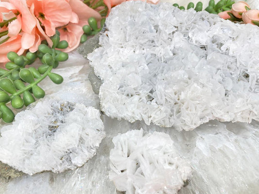 white-bladed-calcite-clusters